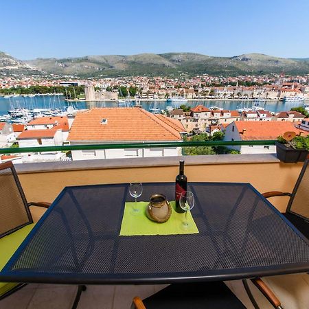 Apartment Trogir City מראה חיצוני תמונה